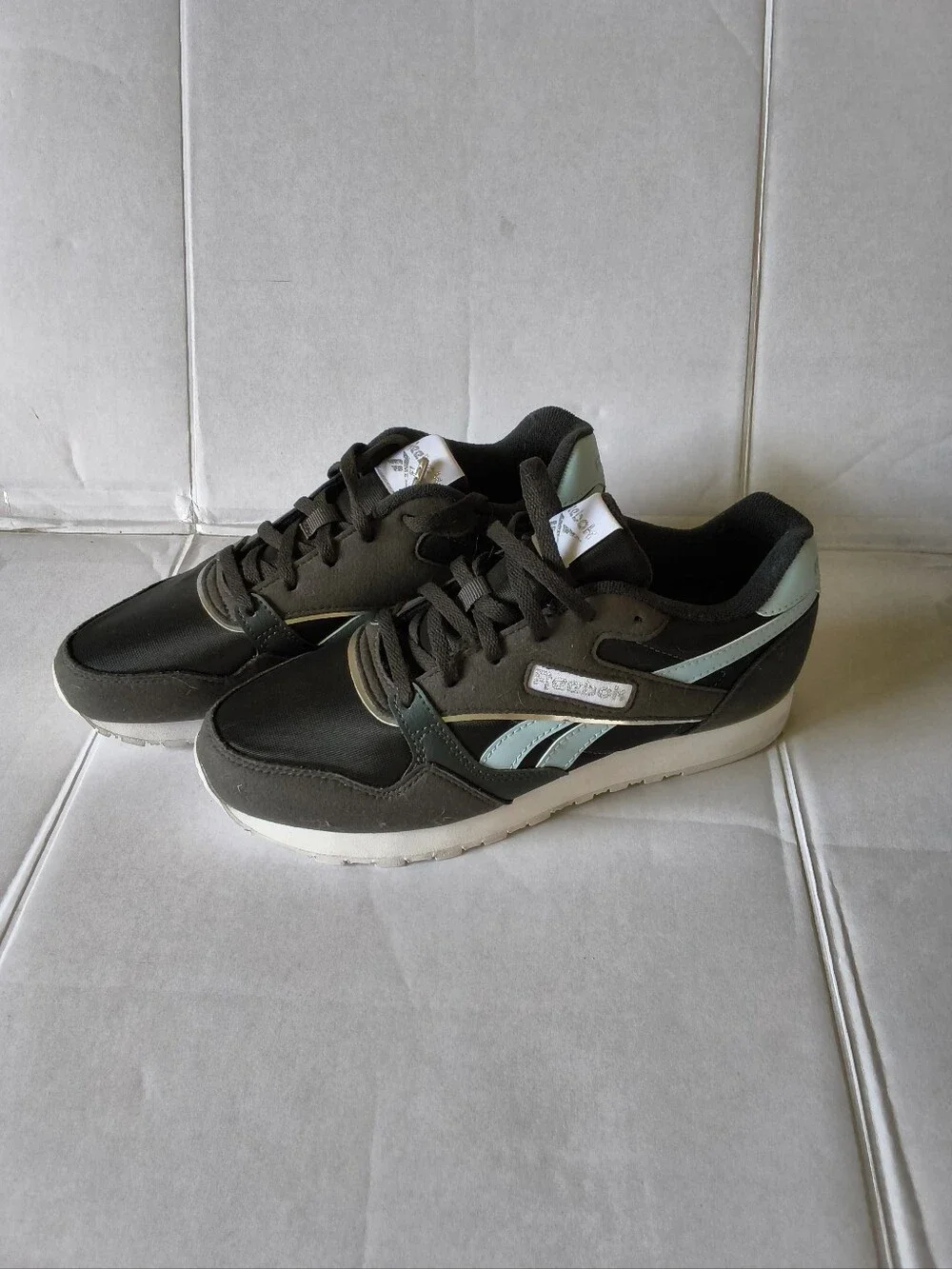 Reebok Ultra Flash Men Black Gray White Colorblock Lace-Up Low Top Size 7 1/2